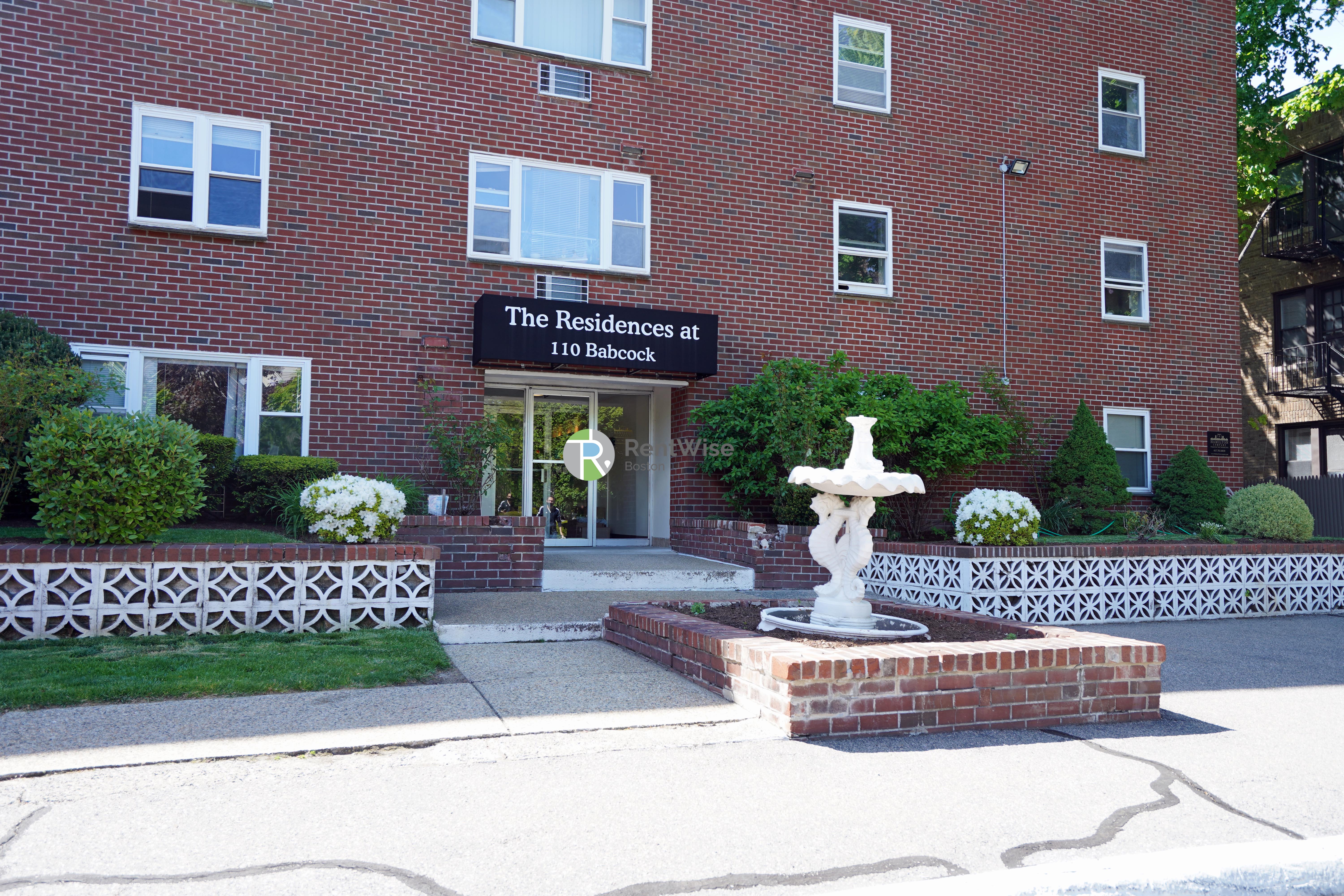 Photo of 110 Babcock St