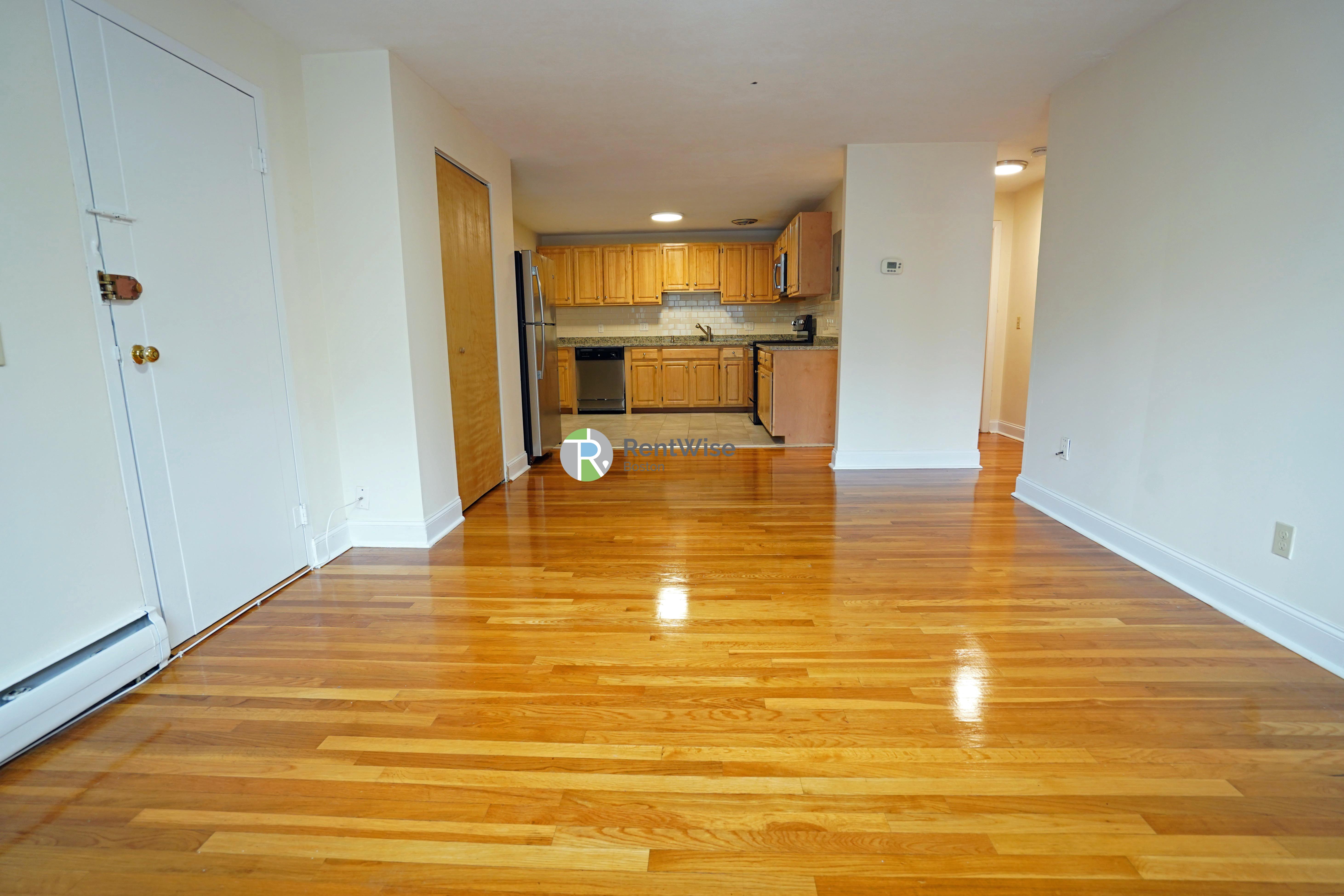 Photo of 230 Babcock Street