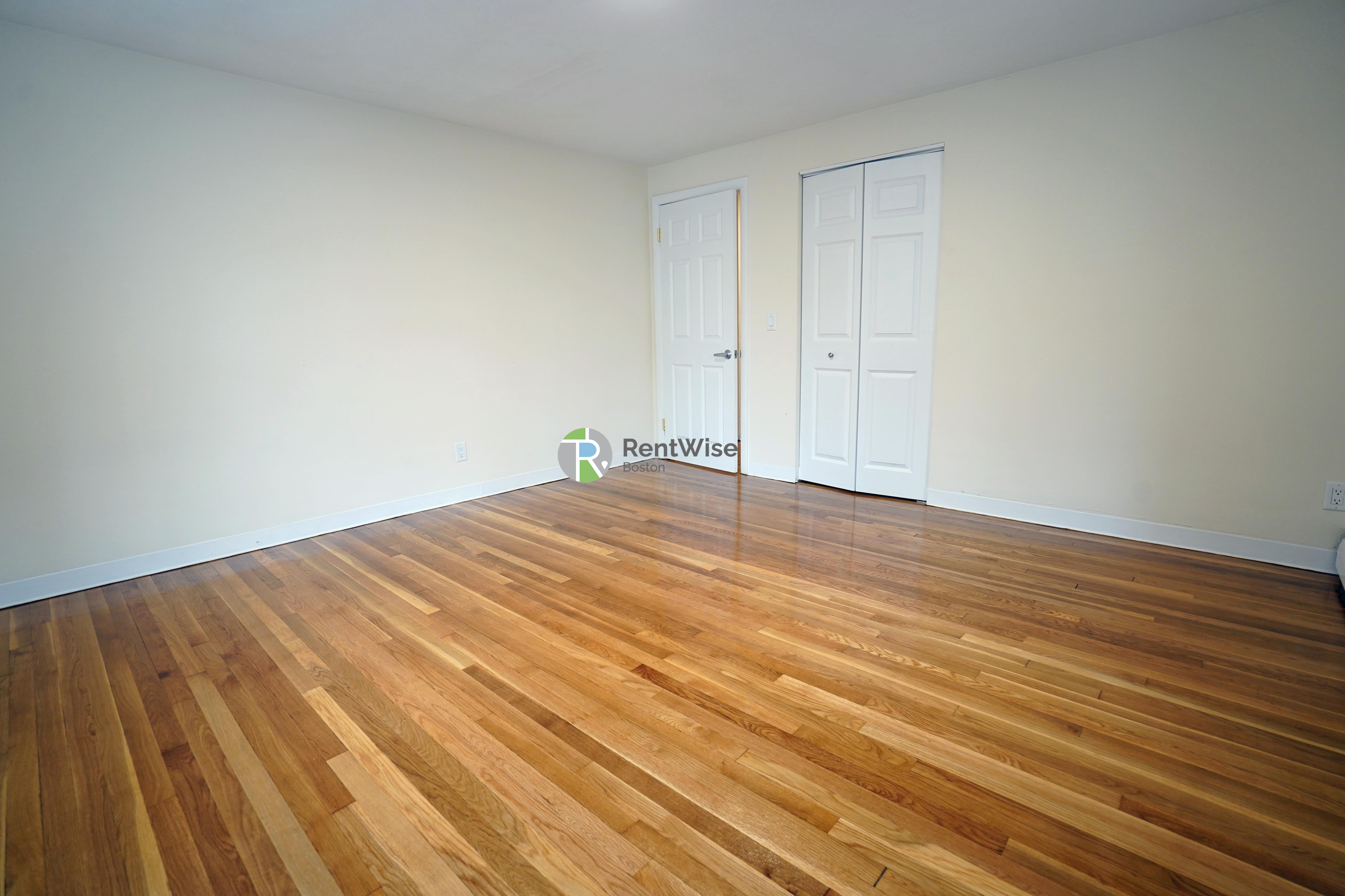 Photo of 222 Babcock St