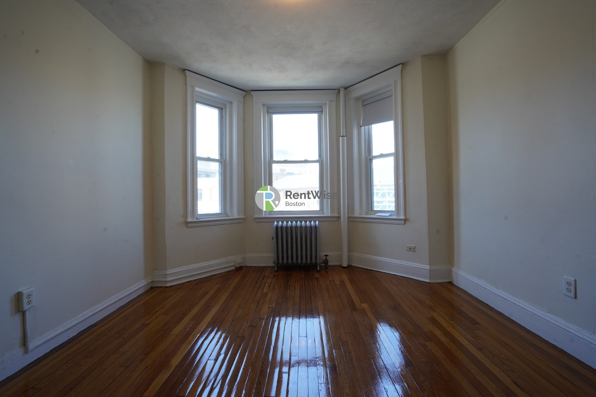 Photo of 1175 Boylston Street