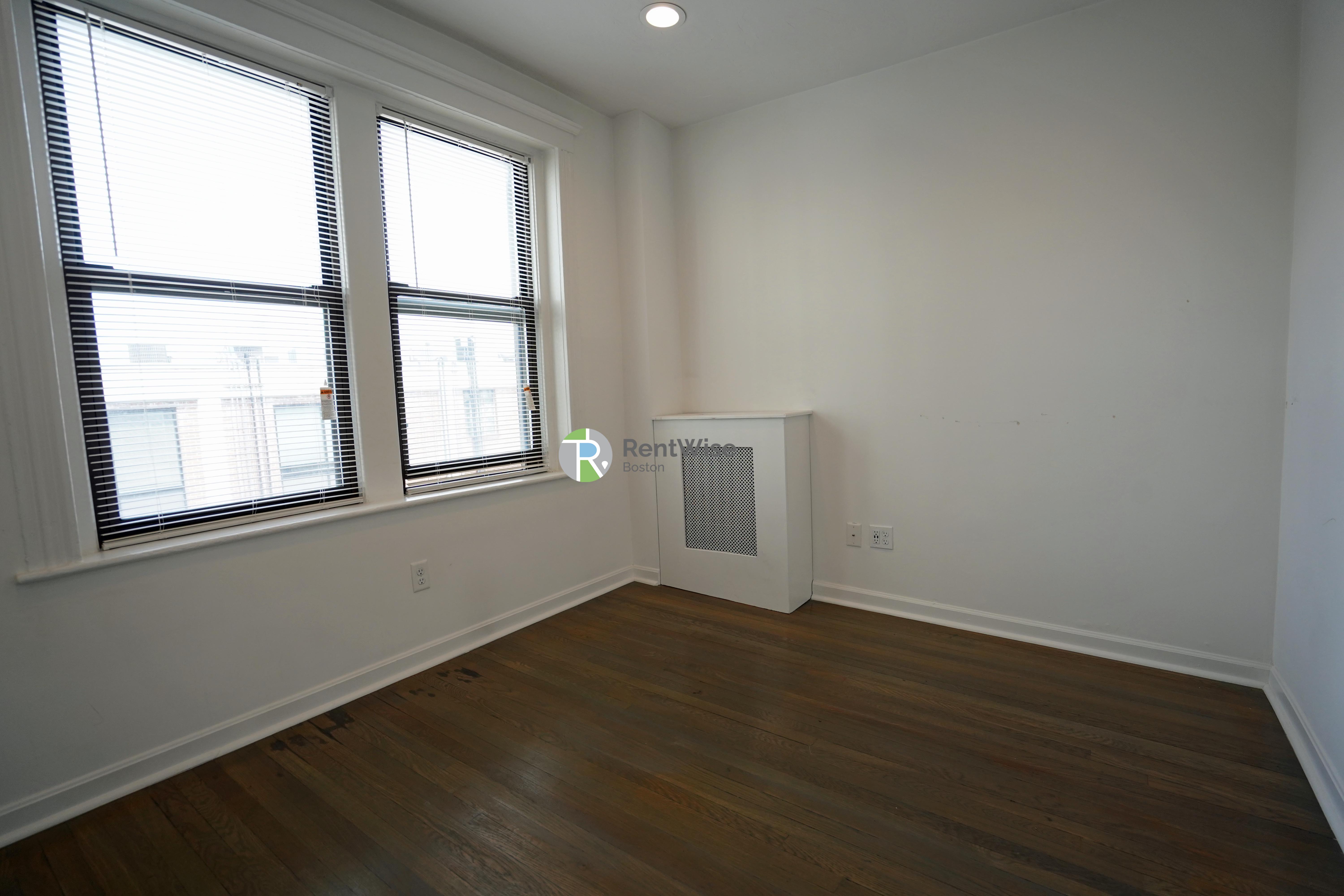 Photo of 19 Peterborough Street