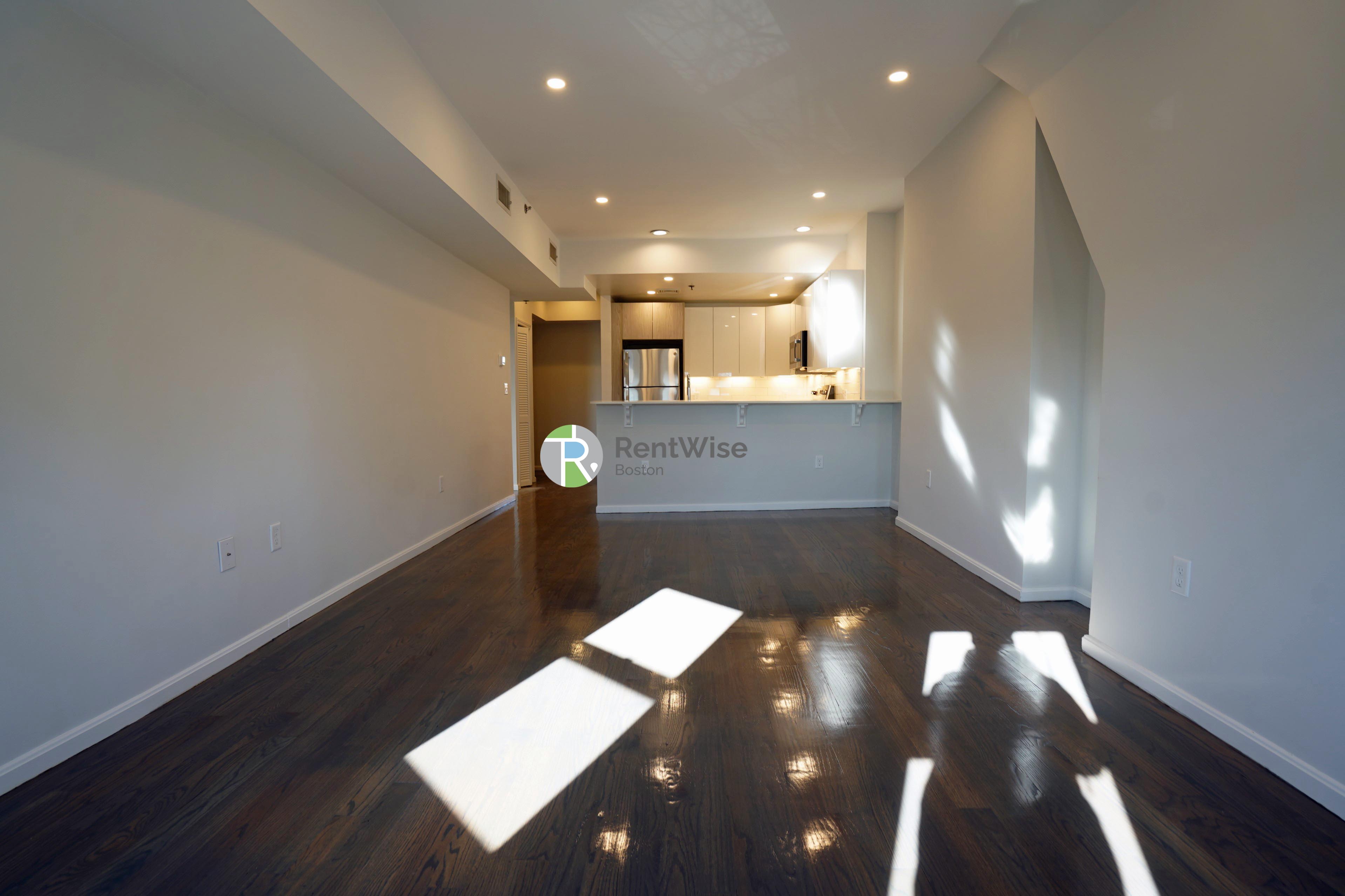 Photo of 1406 Beacon St