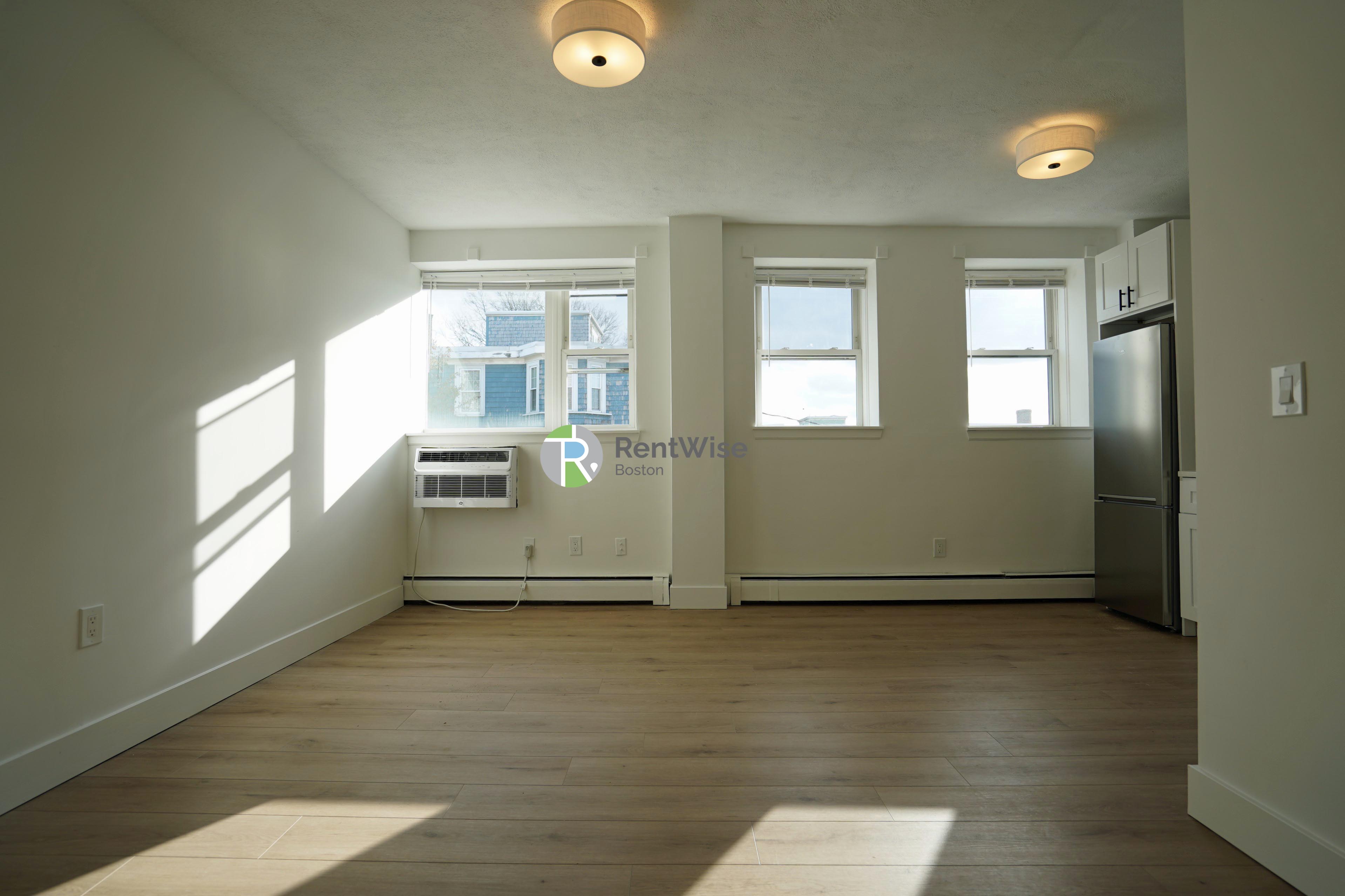 Photo of 740 East 7th Street