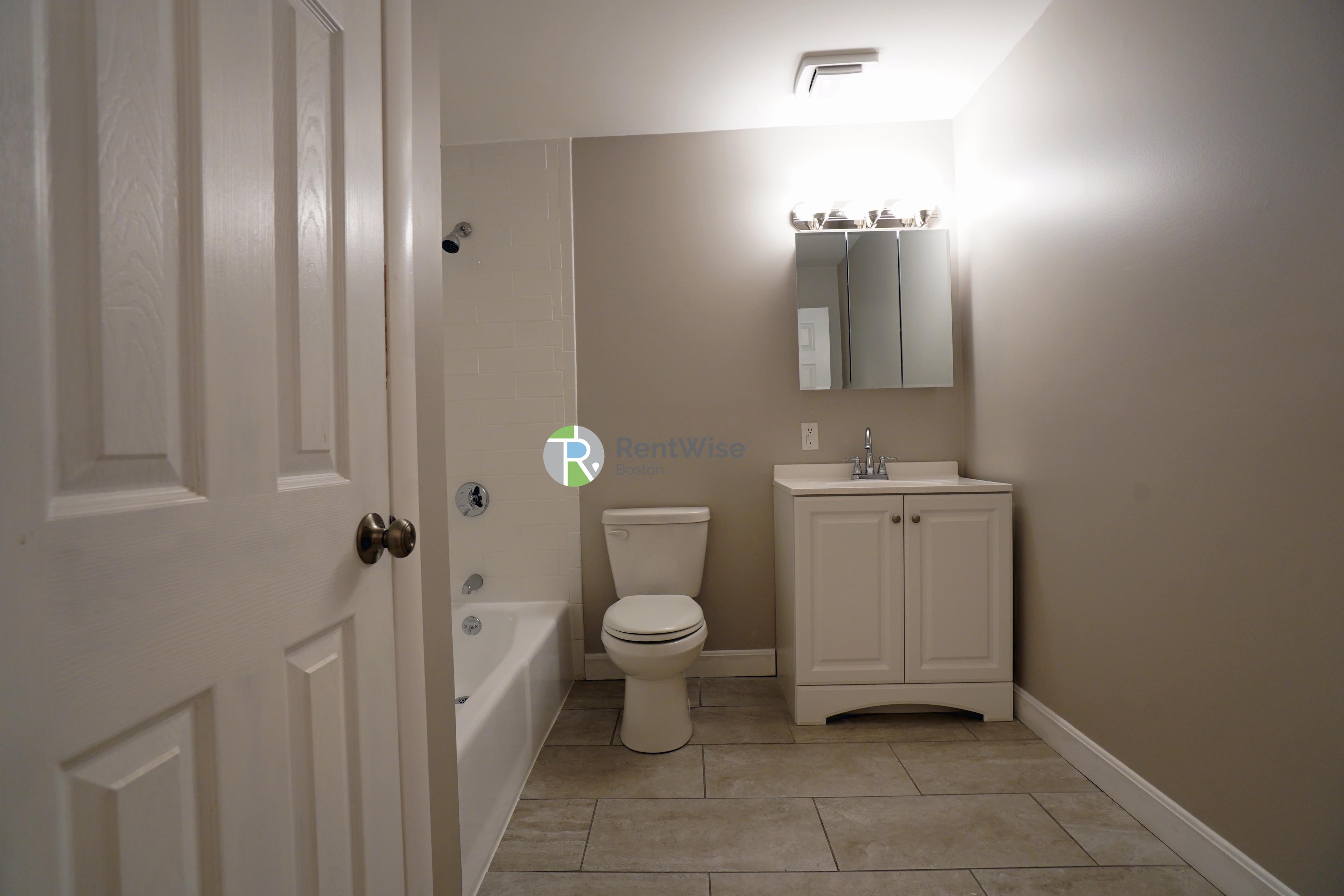 Photo of 971 Fellsway