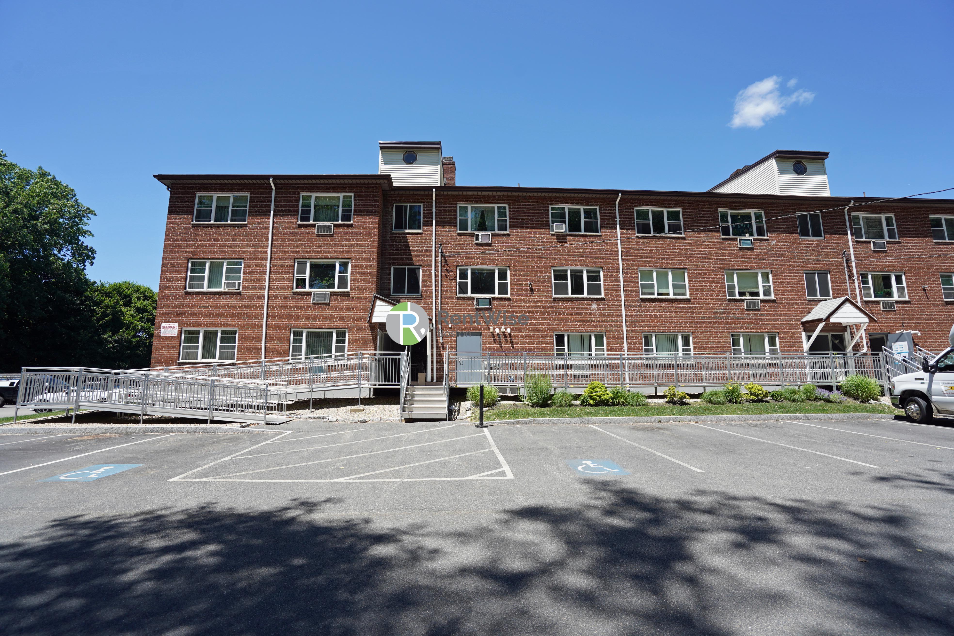 Photo of 971 Fellsway