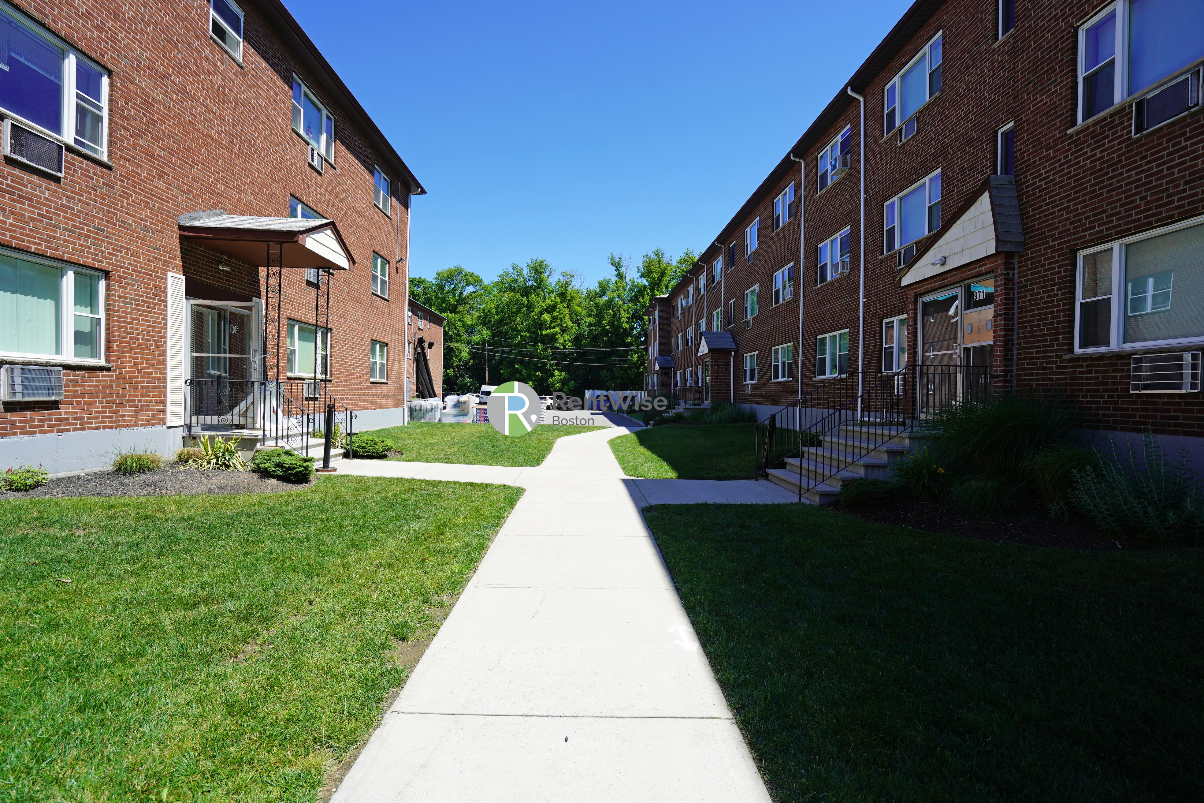 Photo of 971 Fellsway