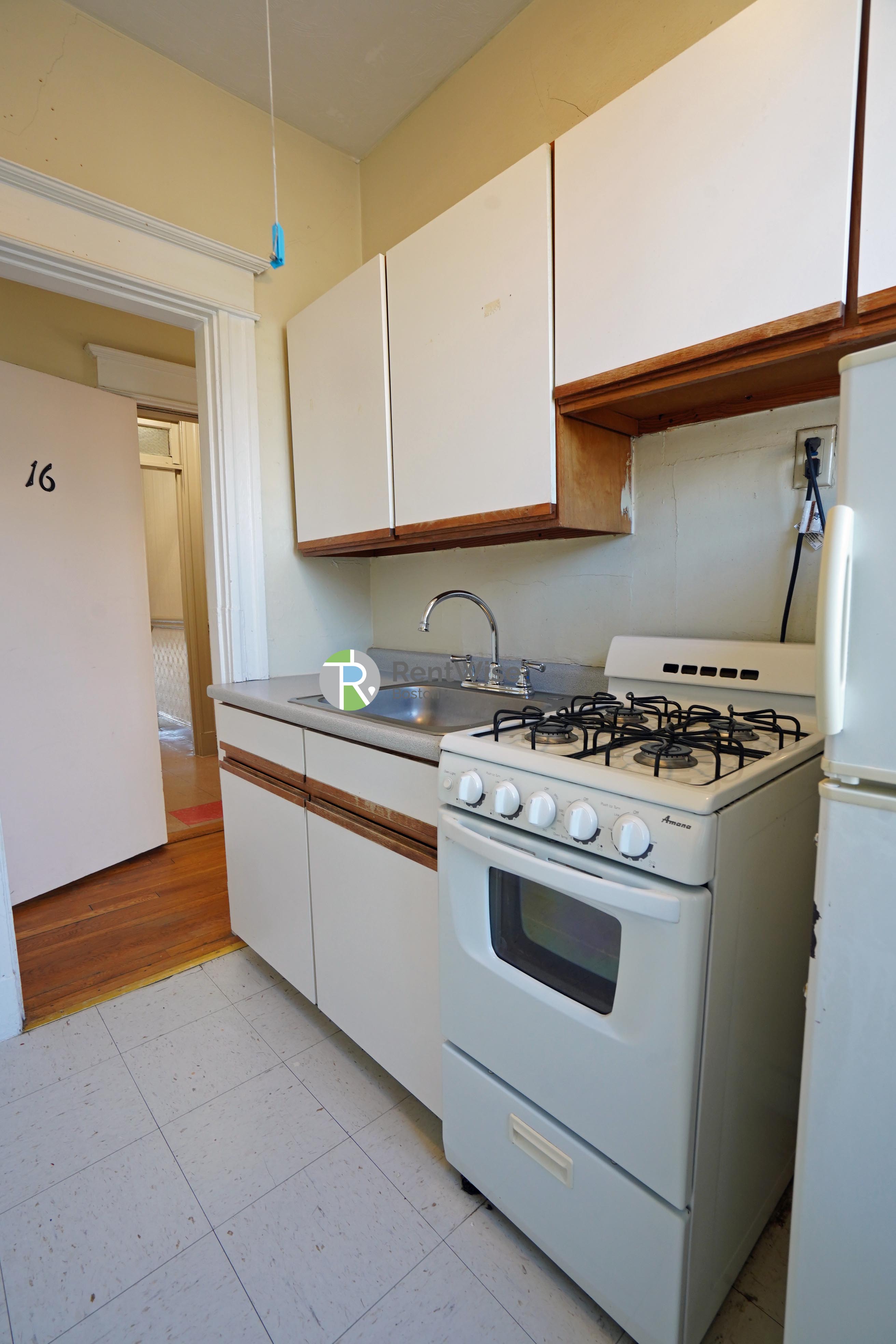 Photo of 60 Woodstock Ave