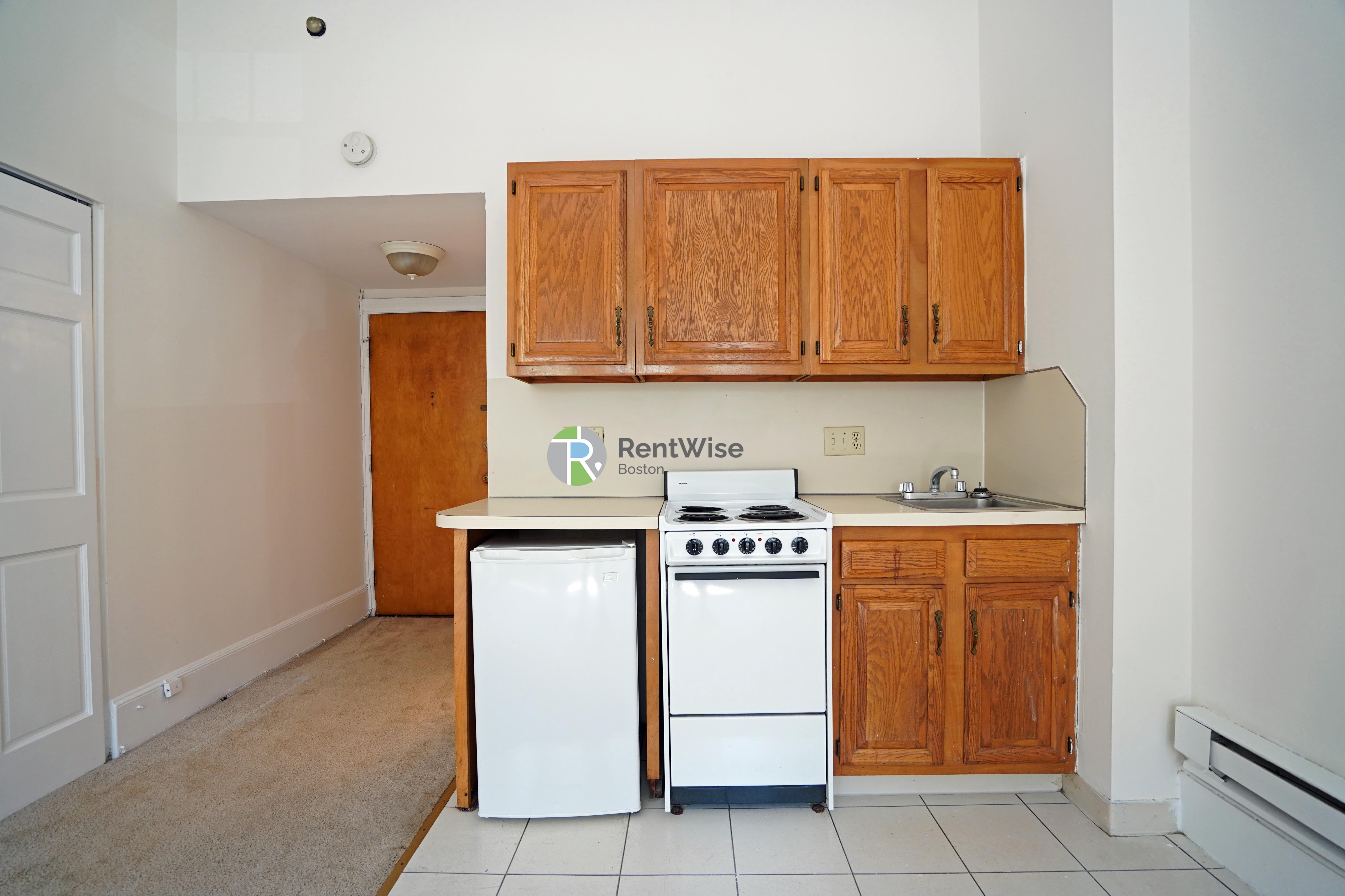 Photo of 1223 Beacon Street