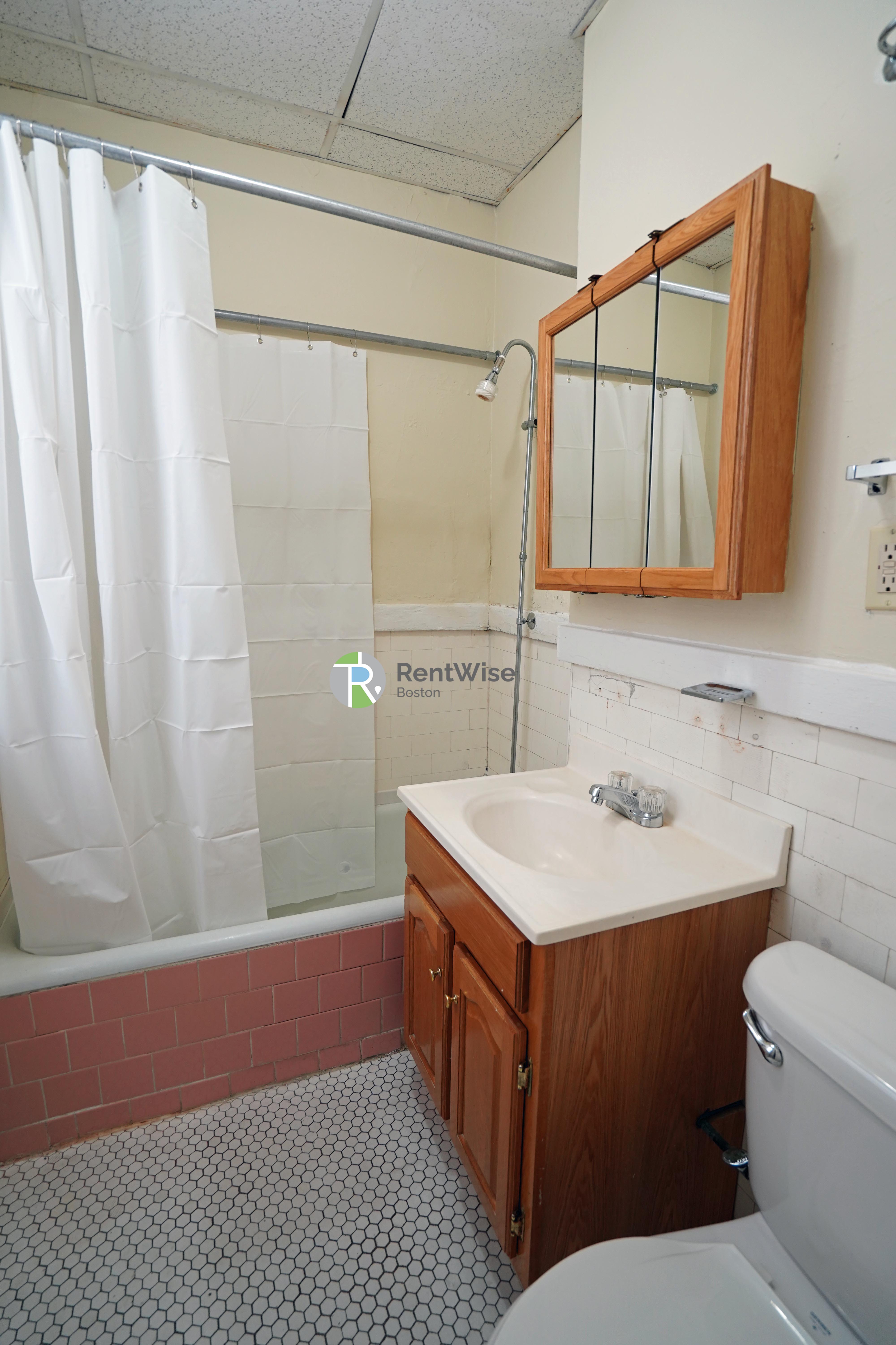 Photo of 224 Kelton St