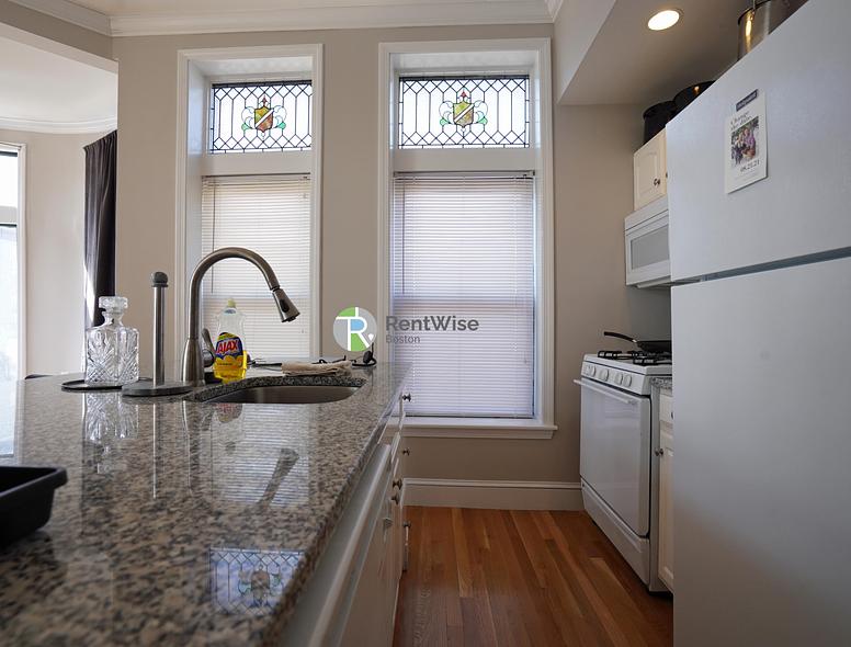 Photo of 365 Washington Street