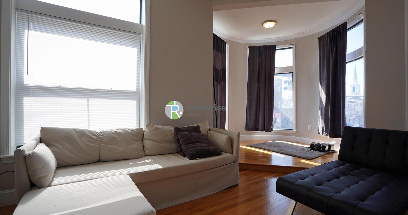 Photo of 365 Washington Street