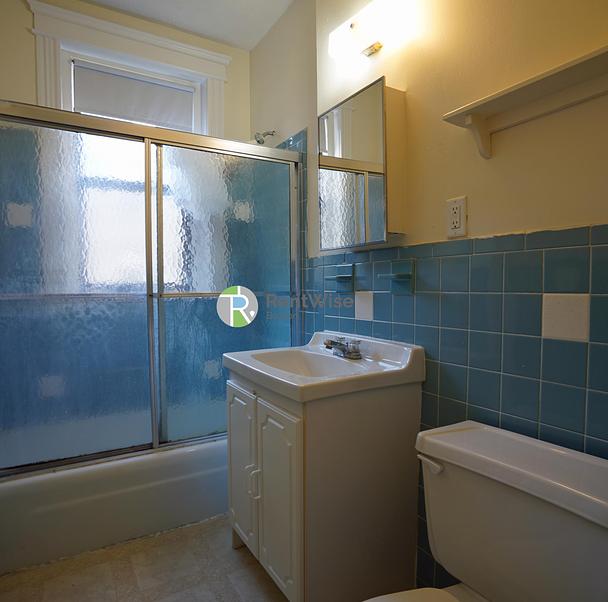 Photo of 1152 Commonwealth Ave