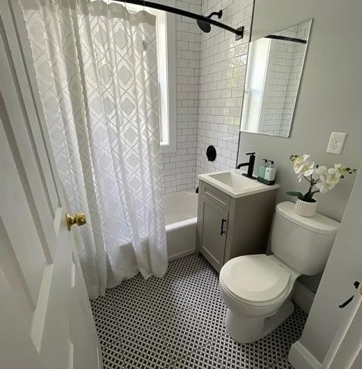 Photo of 233 Lafayette St