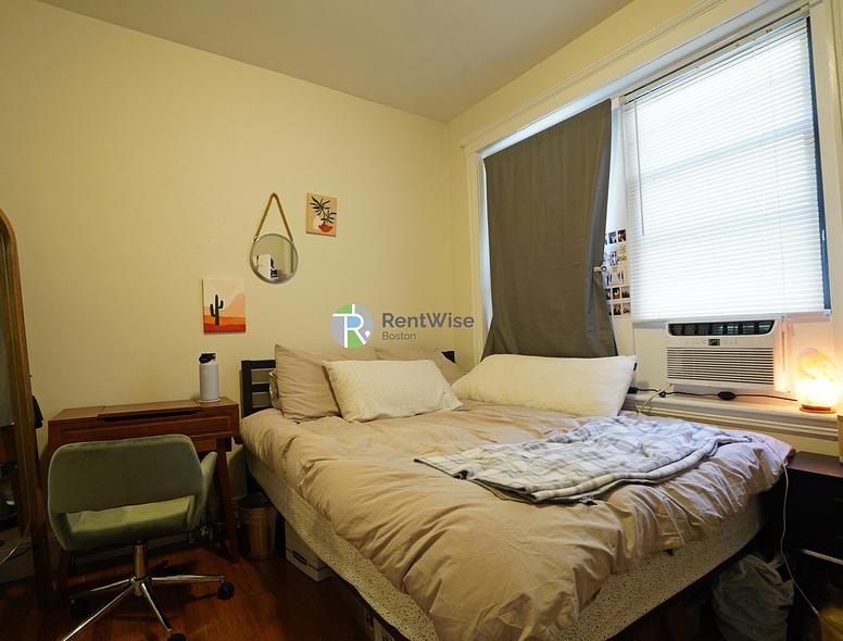 Photo of 3  Carol Ave