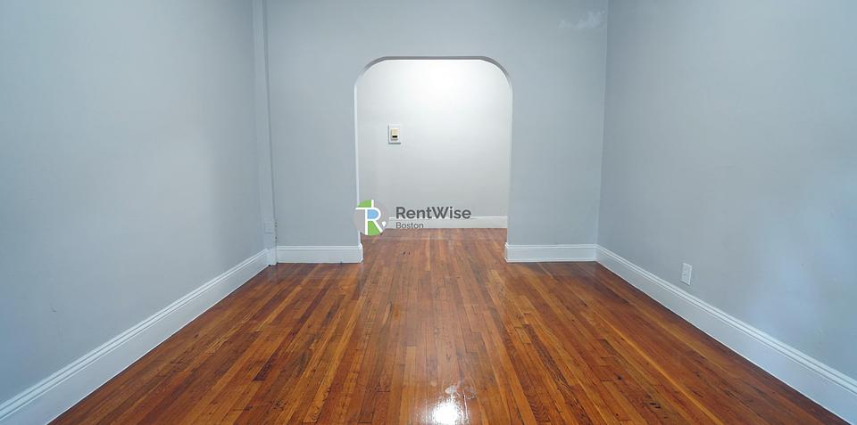 Photo of 41 Chestnut Hill Ave