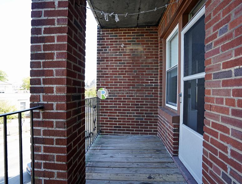 Photo of 41 Chestnut Hill Ave