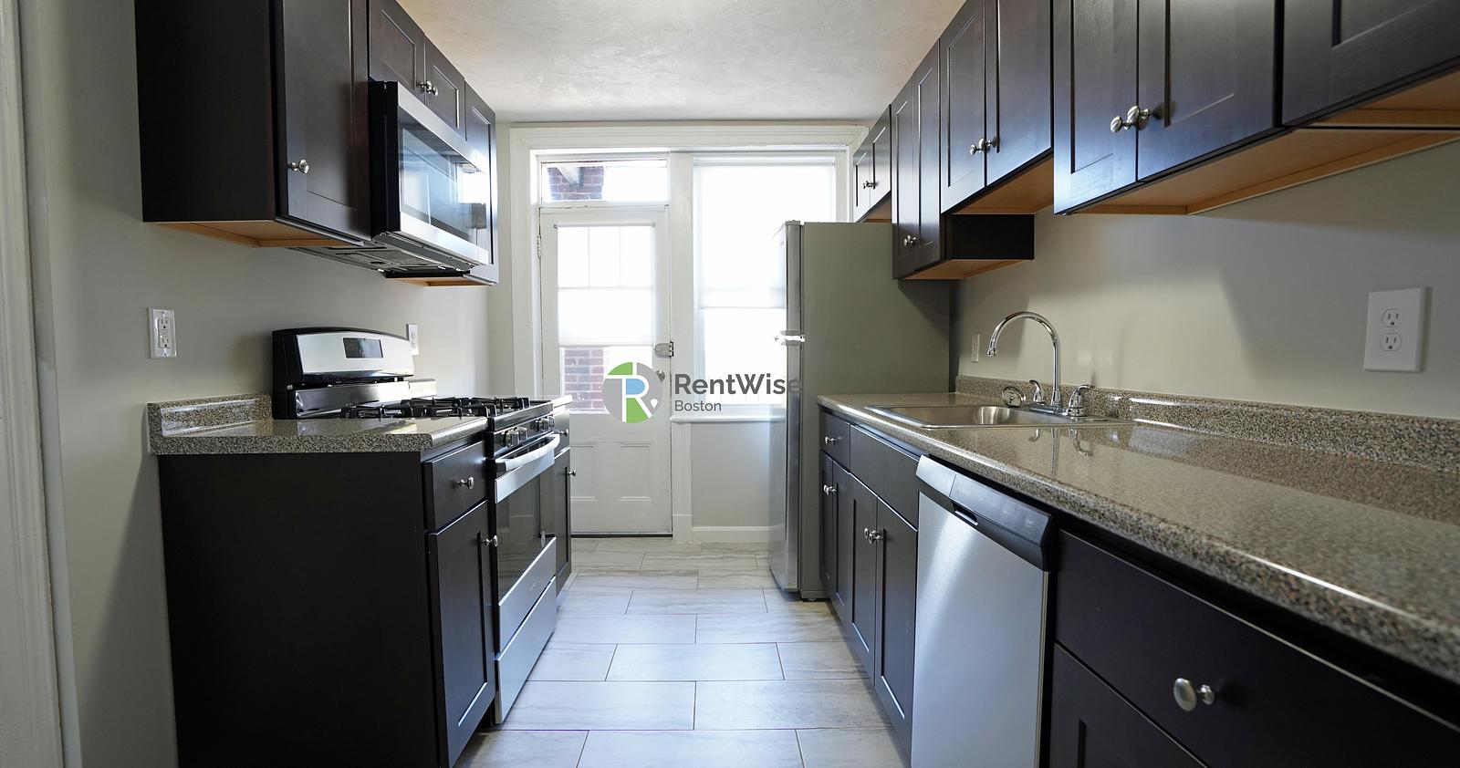 Photo of 41 Chestnut Hill Ave