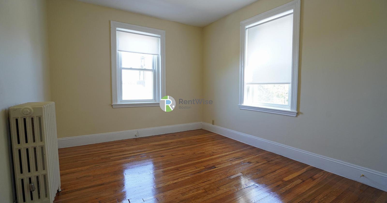 Photo of 41 Chestnut Hill Ave