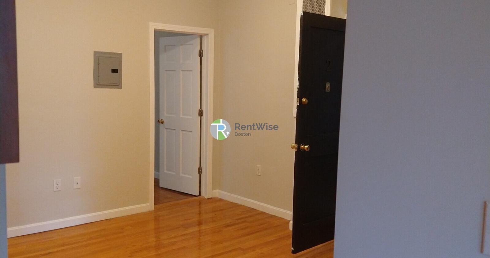 Photo of 1189 Commonwealth Avenue