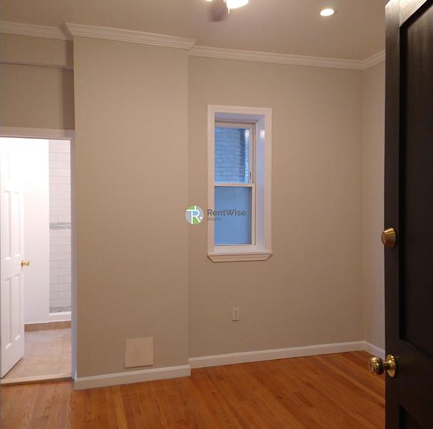 Photo of 1189 Commonwealth Avenue