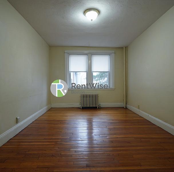 Photo of 45 Chestnut Hill Ave