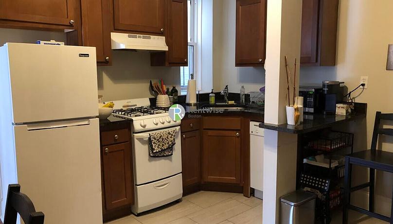 Photo of 1193 Commonwealth Avenue
