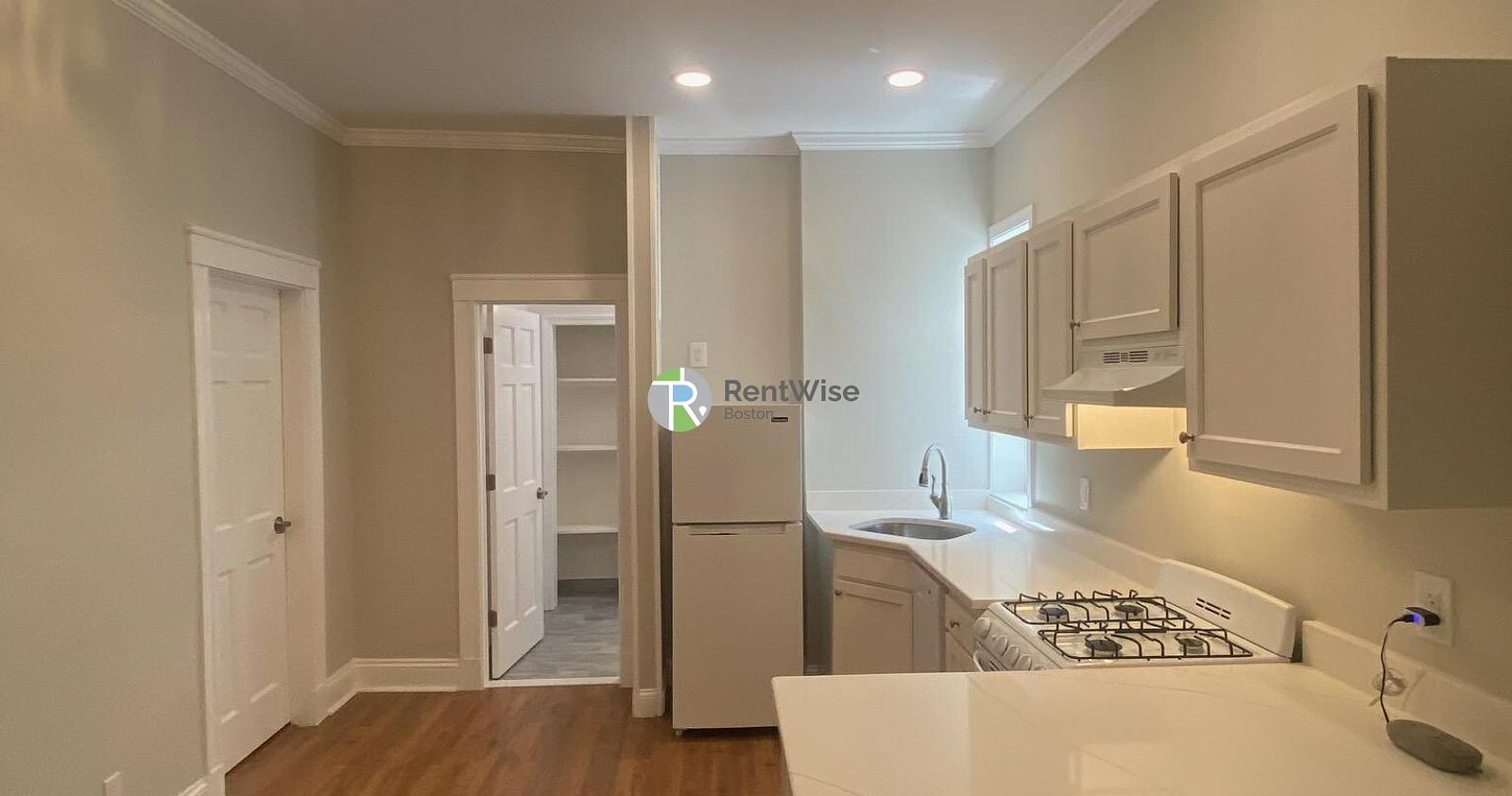 Photo of 1193 Commonwealth Avenue