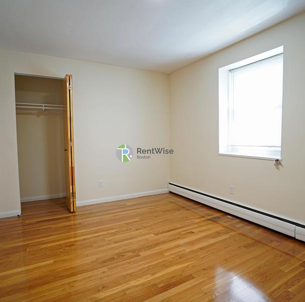 Photo of 110 Babcock St