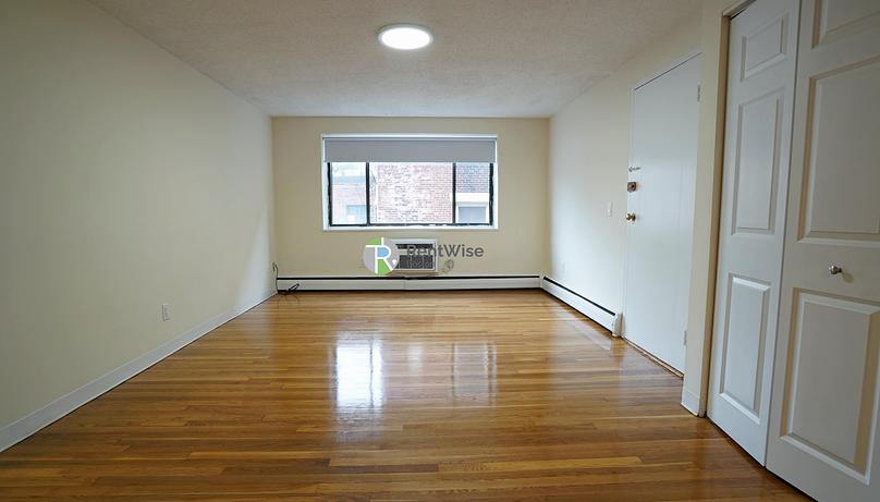 Photo of 222 Babcock St