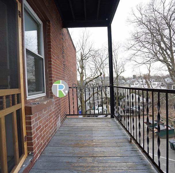Photo of 45 Chestnut Hill Ave
