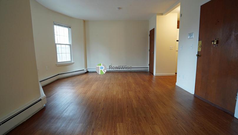 Photo of 74 S Huntington Ave