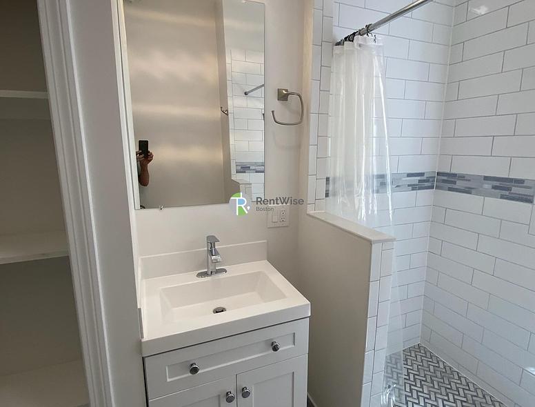 Photo of 1193 Commonwealth Avenue