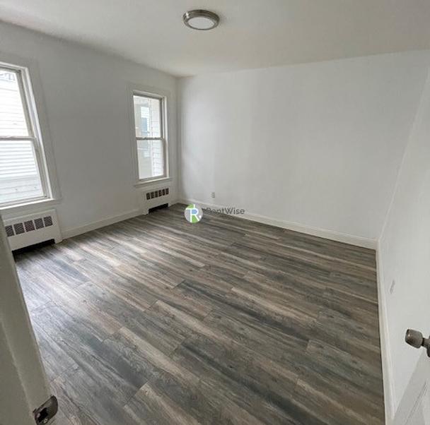 Photo of 90 Winthrop Shore Drive
