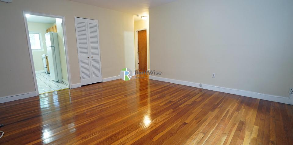 Photo of 65 Chiswick Road