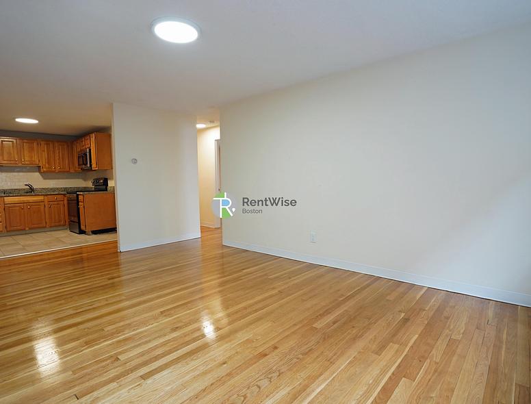 Photo of 222 Babcock St