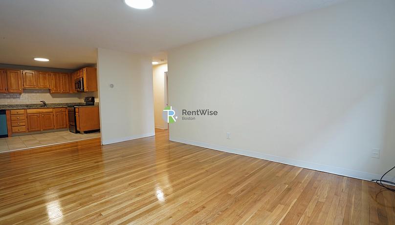 Photo of 222 Babcock St