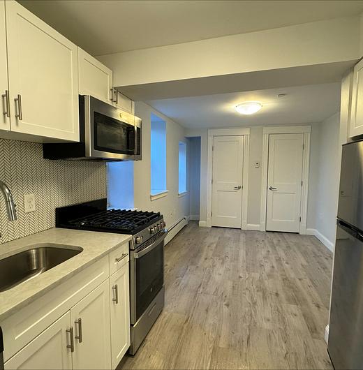 Photo of 233 Lafayette St