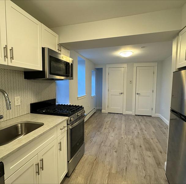 Photo of 233 Lafayette St