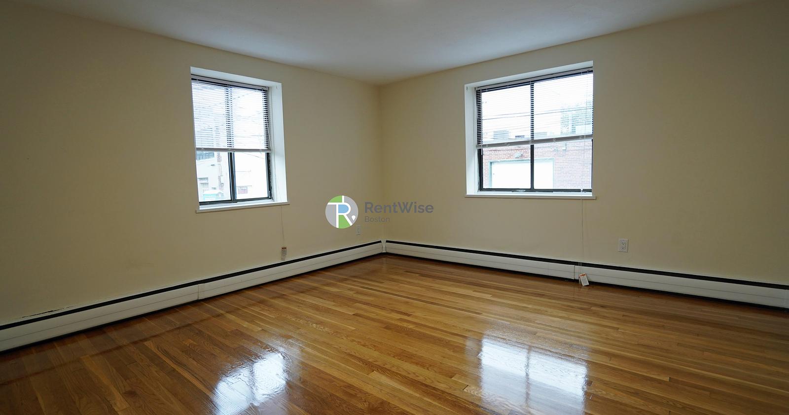 Photo of 222 Babcock St