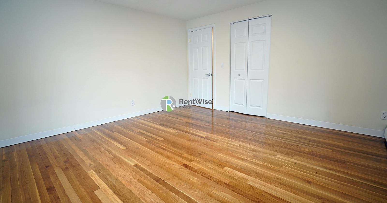 Photo of 222 Babcock St