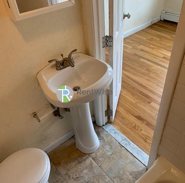 Photo of 53 South Huntington Avenue