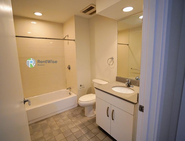 Photo of 601 Albany Street