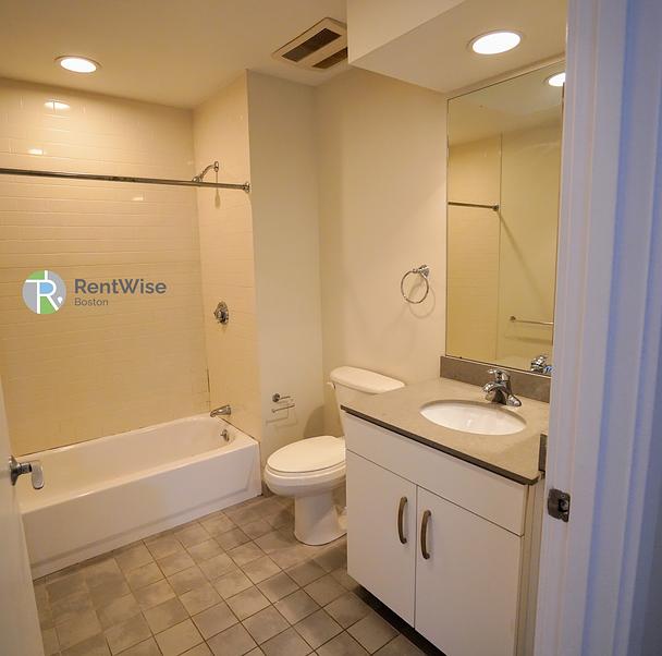 Photo of 601 Albany Street