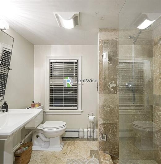 Photo of 612 Columbus Ave