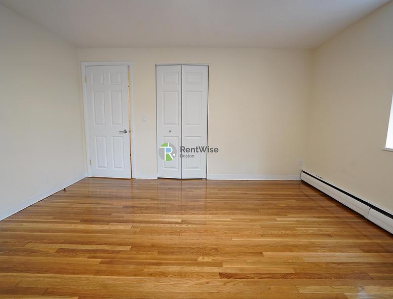 Photo of 222 Babcock St
