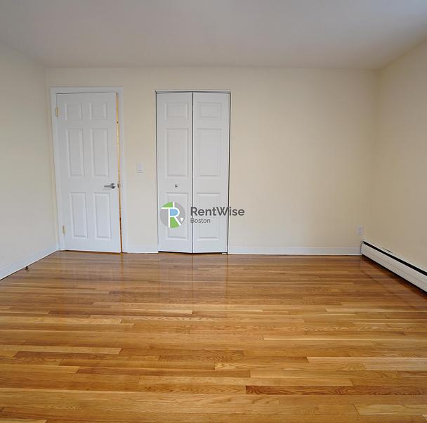 Photo of 222 Babcock St