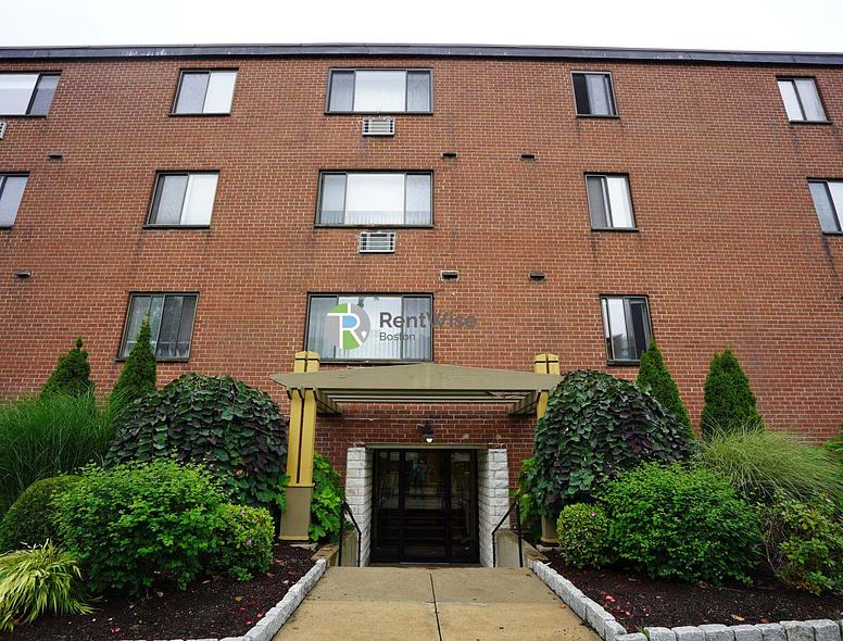 Photo of 222 Babcock St