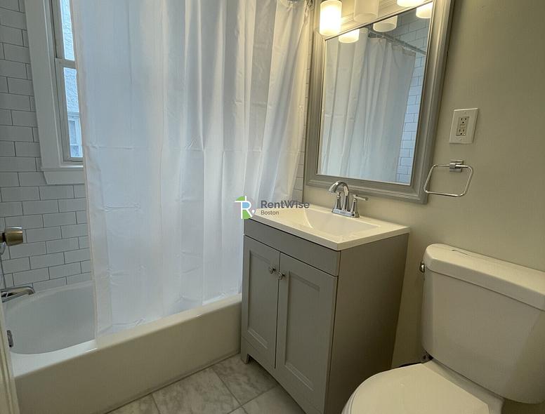 Photo of 90 Winthrop Shore Drive
