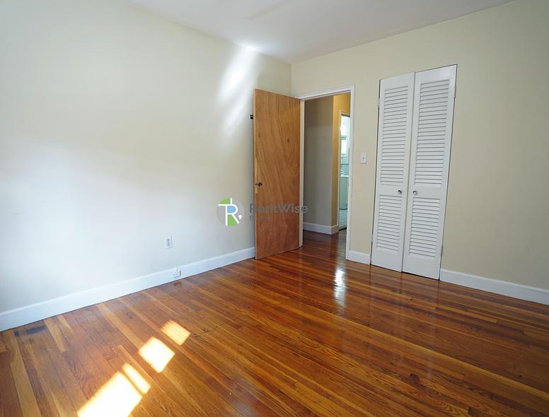 Photo of 65 Chiswick Road