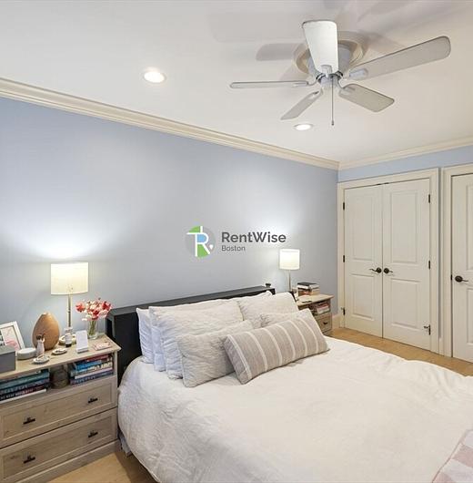 Photo of 612 Columbus Ave